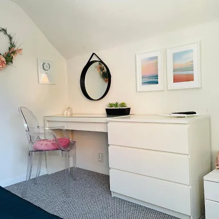 Kameralne W Zacisznej Okolicy * Sopot