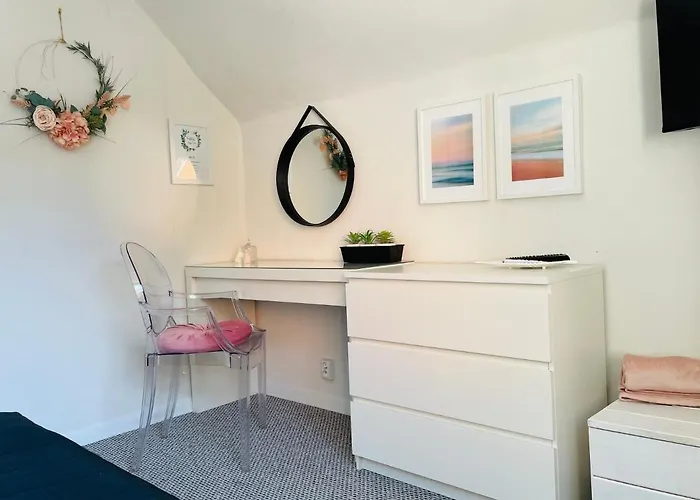 Kameralne W Zacisznej Okolicy * Sopot